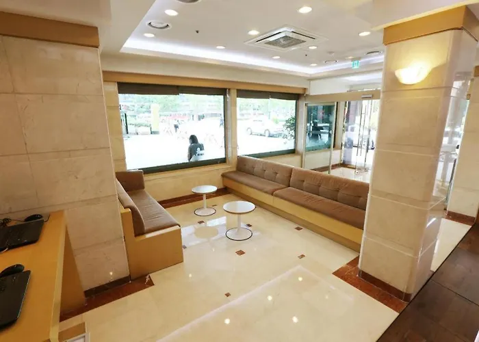 New Kukje Hotel 3*