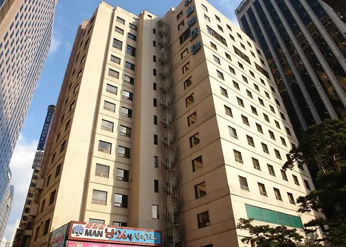 New Kukje Hotel