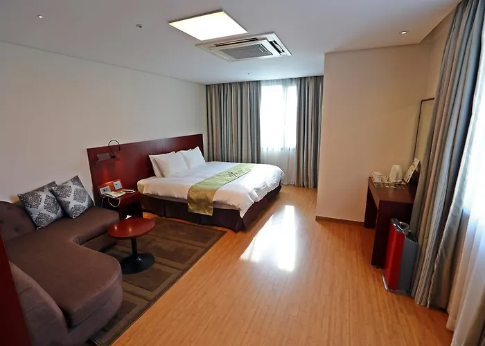 New Kukje Hotel 3*